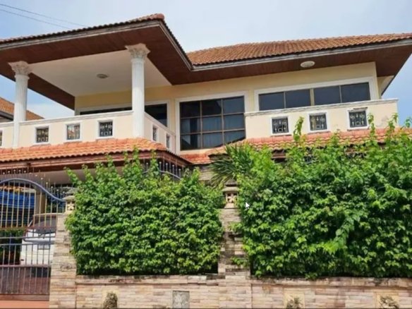 Eakmongkol Soi Chaiyapruck