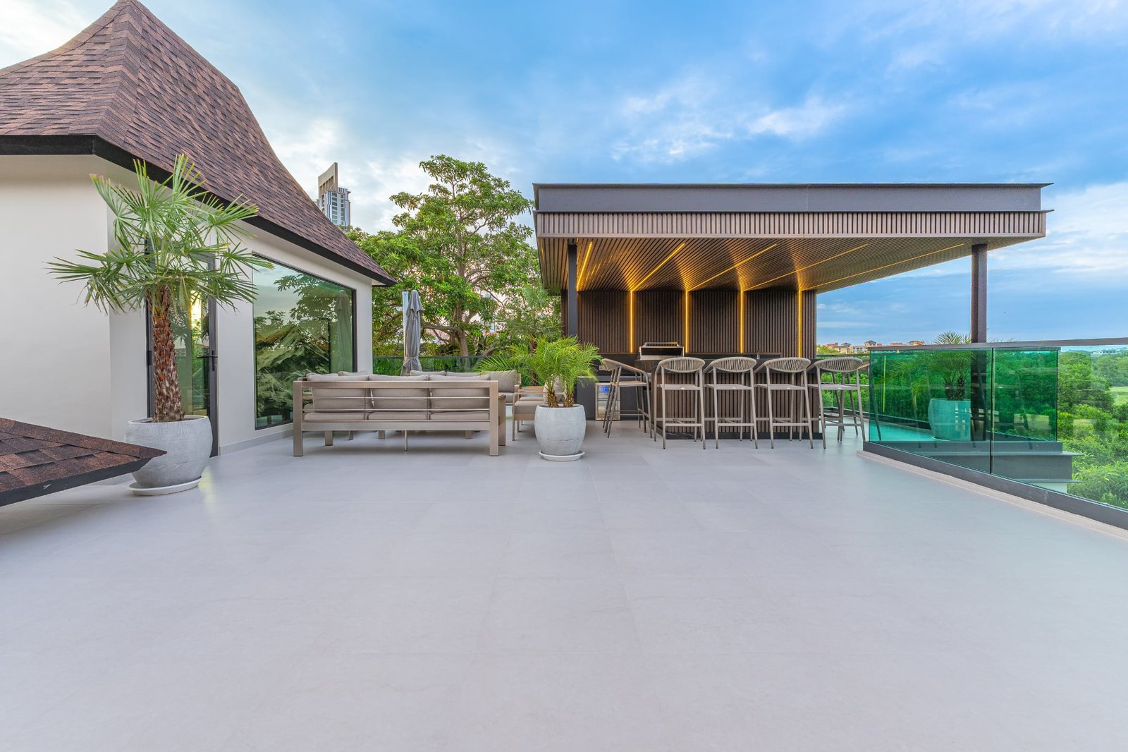 74e404e6-4835-40ea-85d6-b2cf4988e946