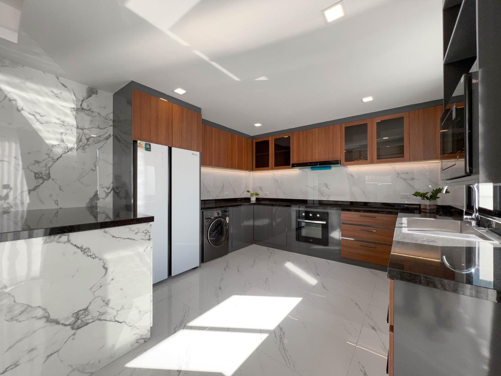 615489972_4058007667783635_1052430307786611587_n