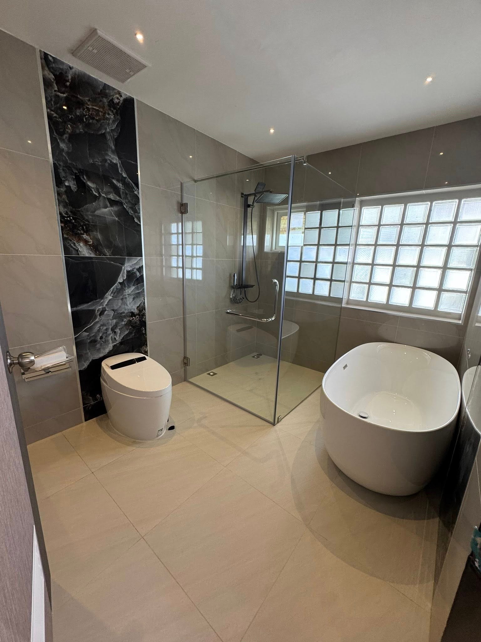 654456691_34777738608541047_2089322556193853399_n