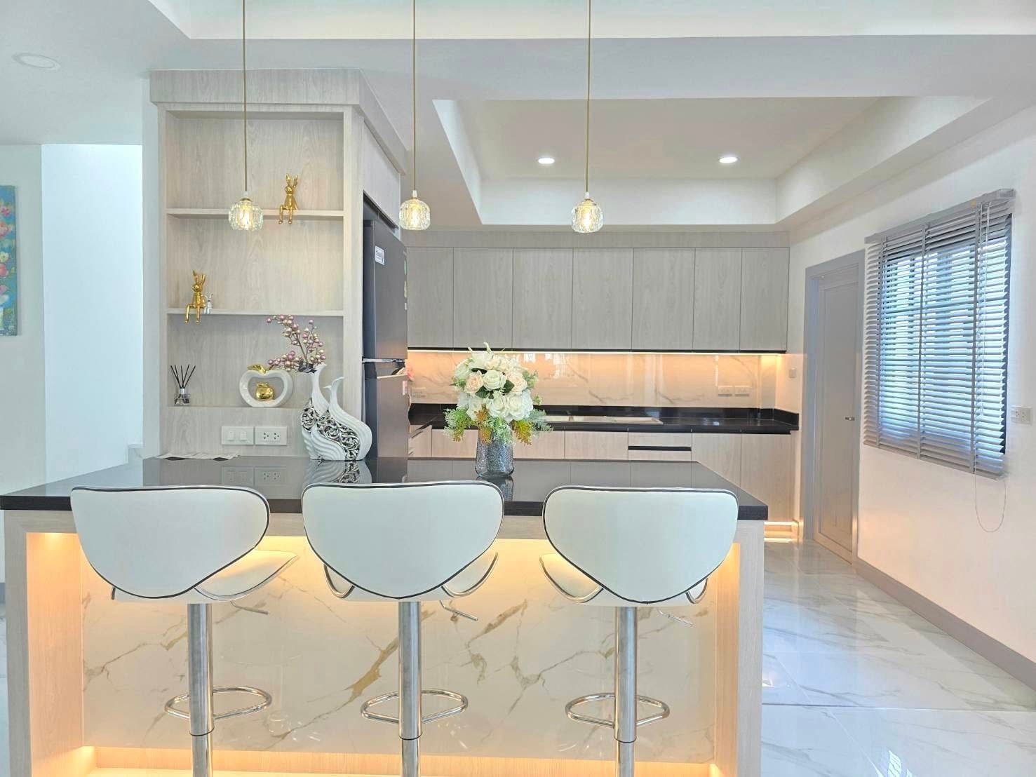 657562875_35564229256509351_282209610496858196_n