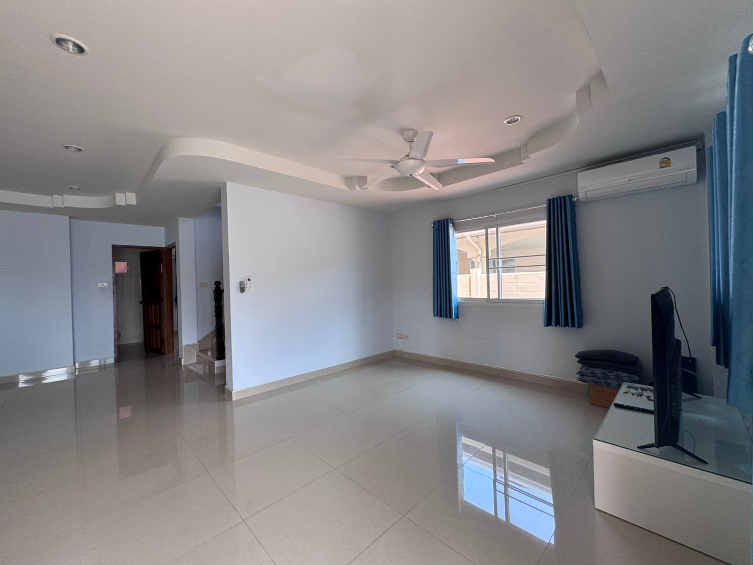 Royal-View-Village-Sale-Rent (1)