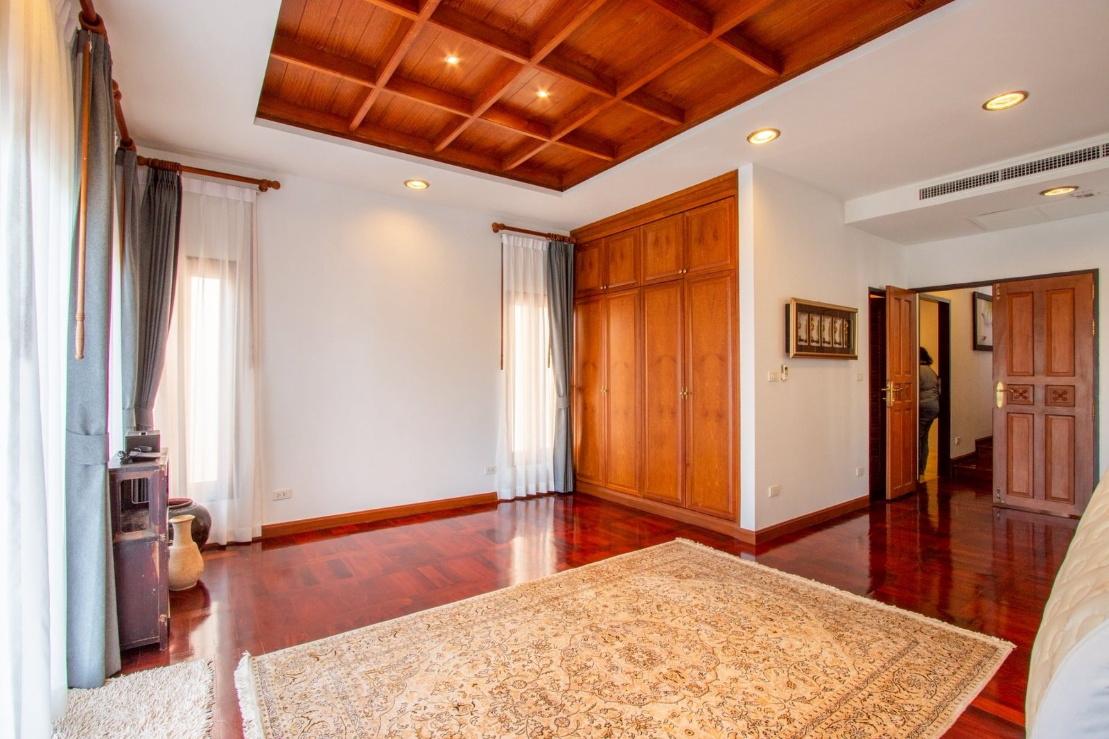 010ea7a1-81aa-4d8e-aeb8-4084c6723773