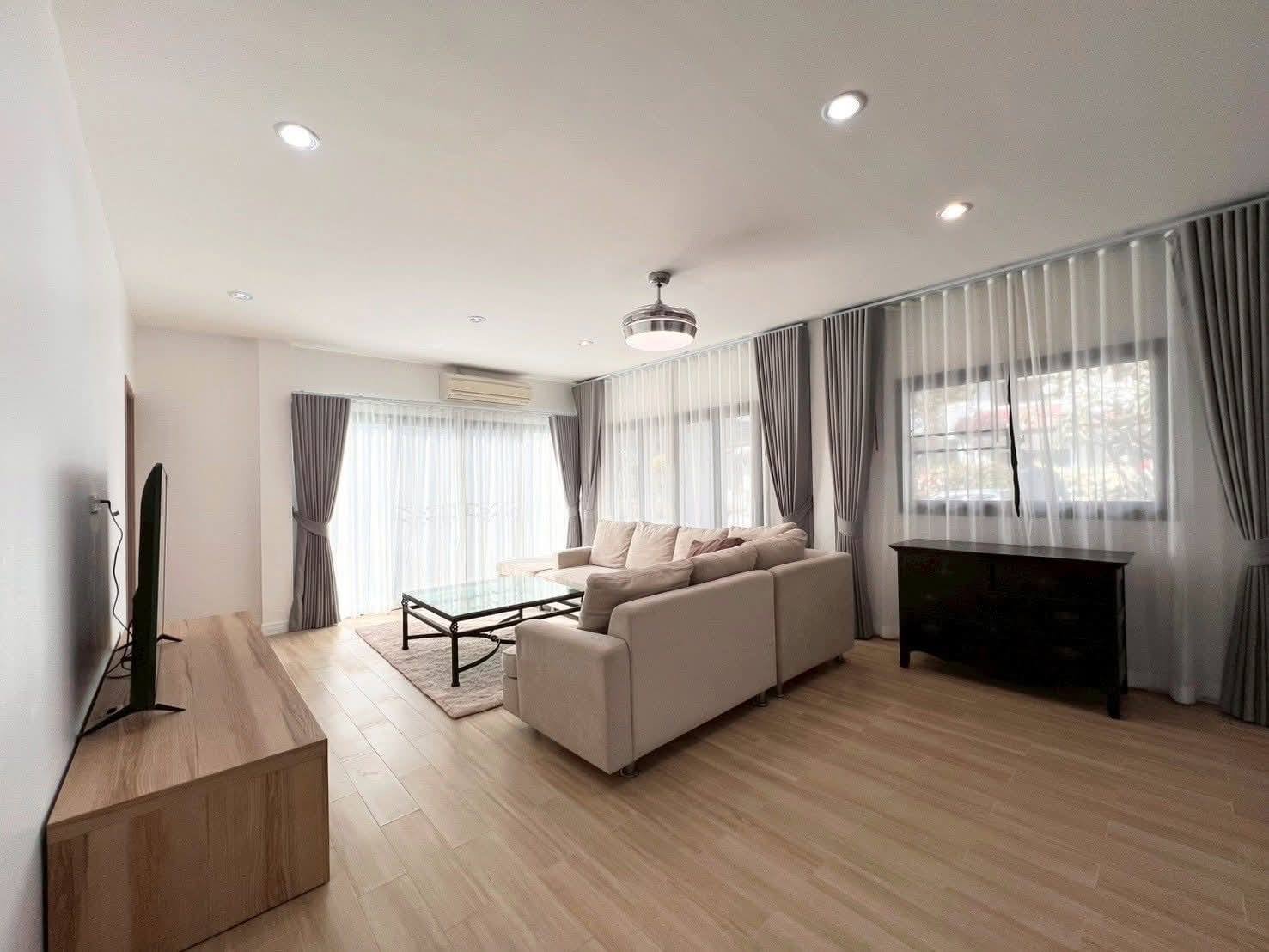 670864412_976034371428001_2718443378064833957_n