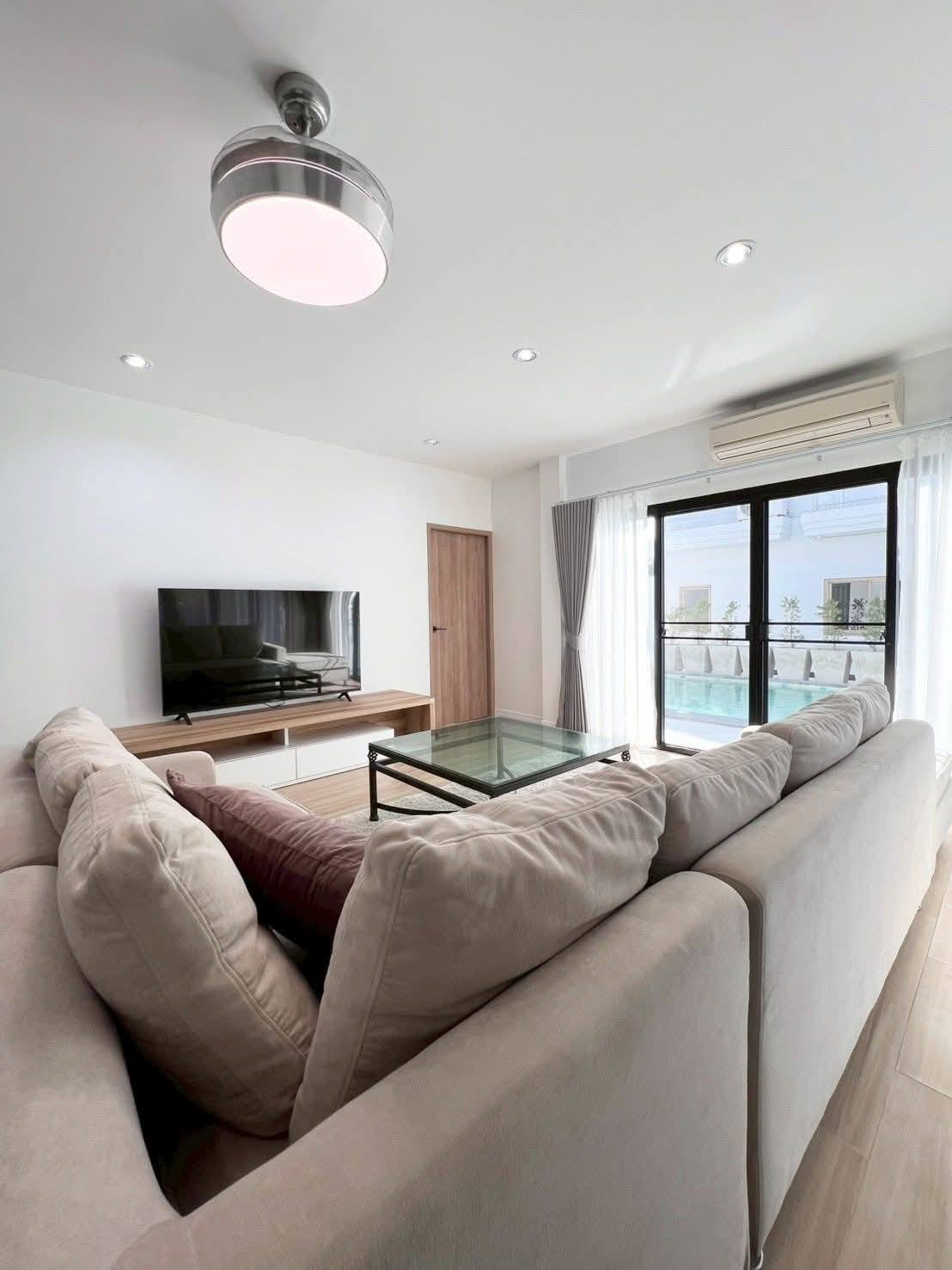 671401352_976034211428017_8923190641967631965_n