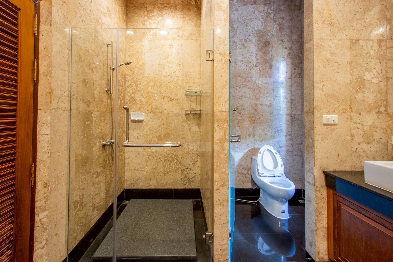 6fc2b99c-52ce-468f-a1d8-35a294266520