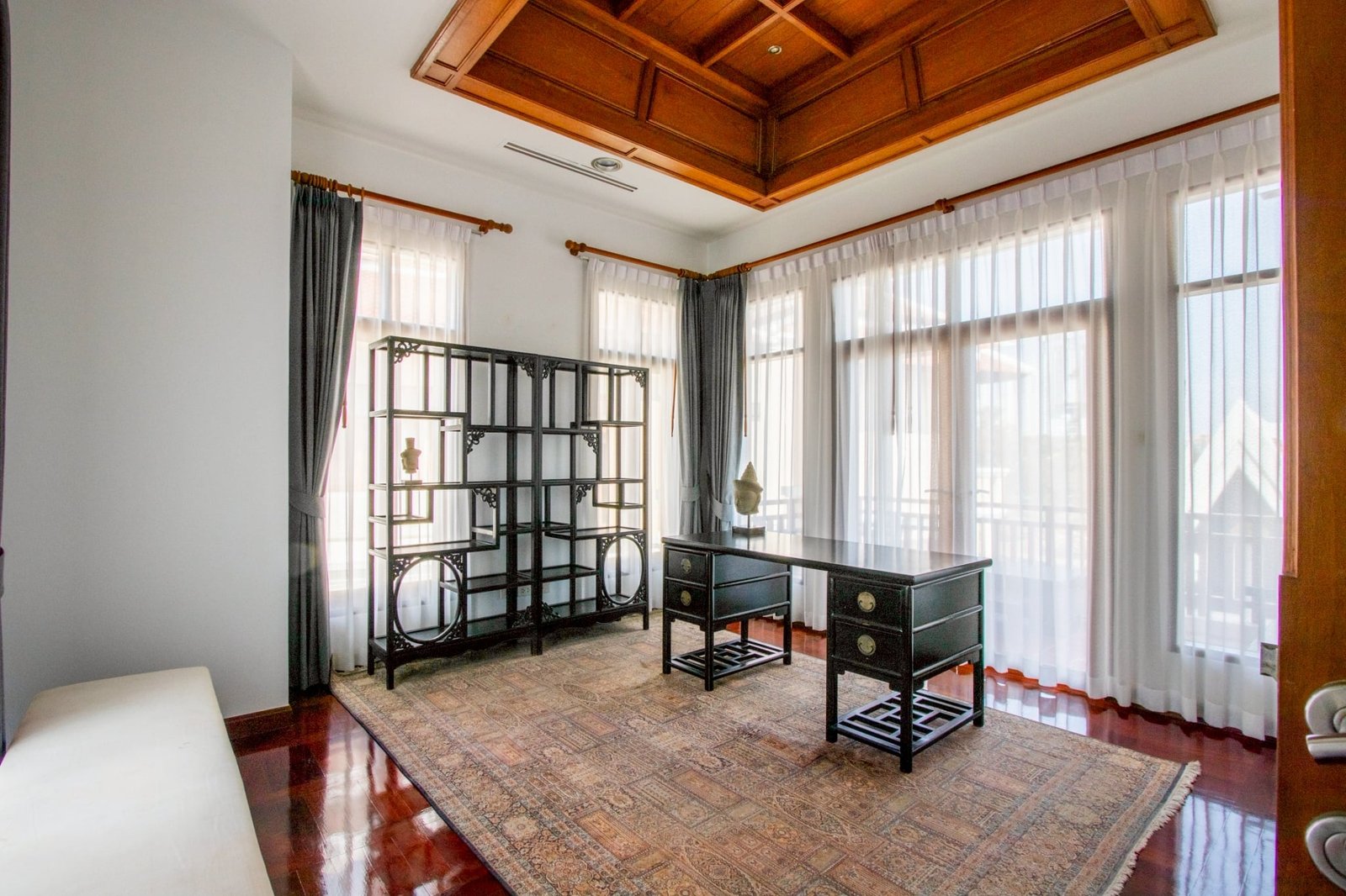 ae5dd7c9-d94f-49a4-af41-11002c721f34