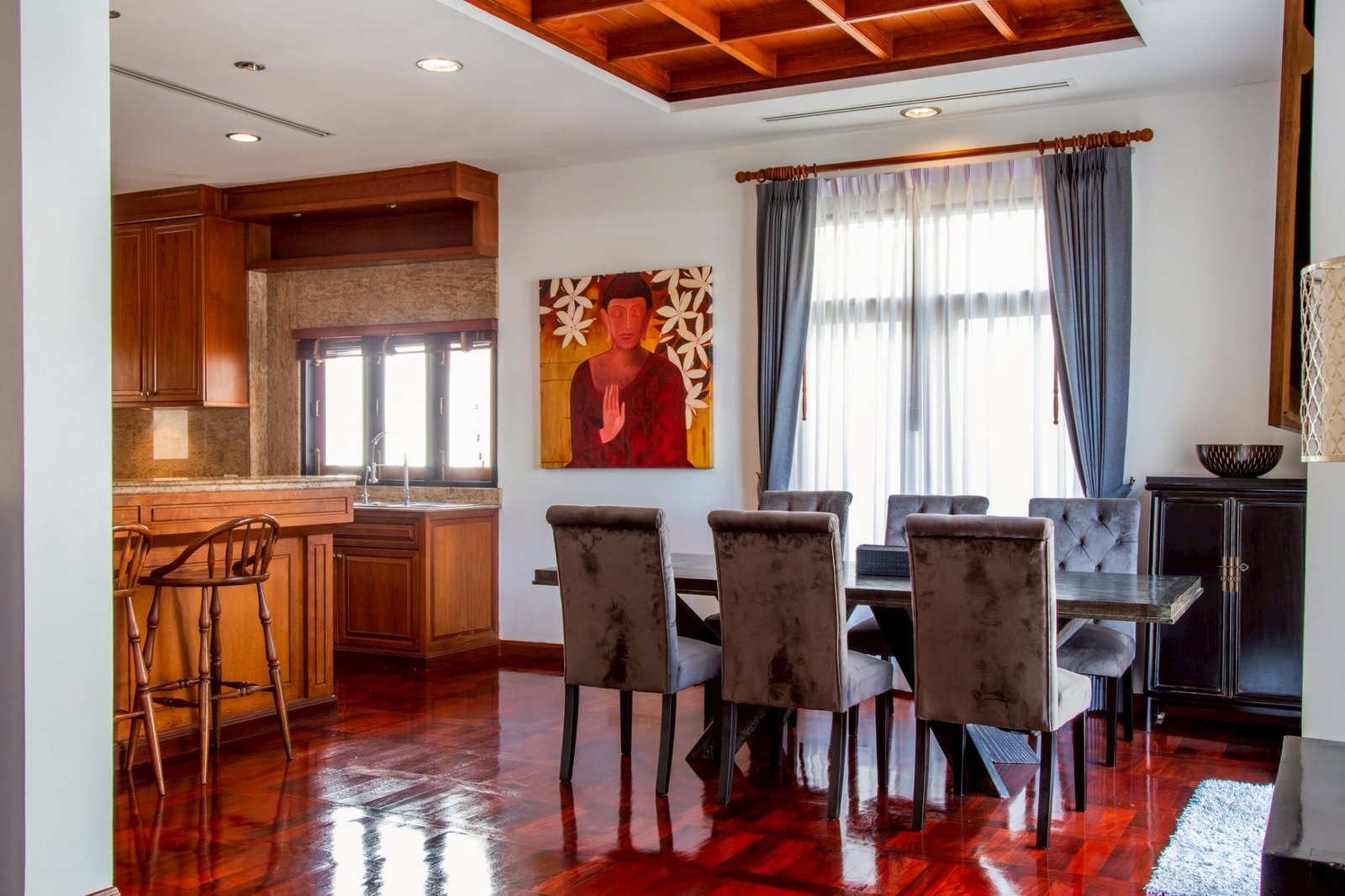 e637f095-648a-429a-afd9-1cd516d070e9