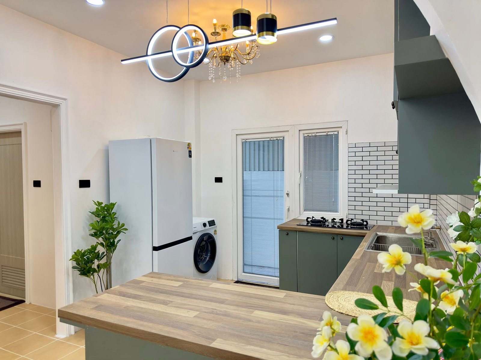 Chawala Village Townhome (8)