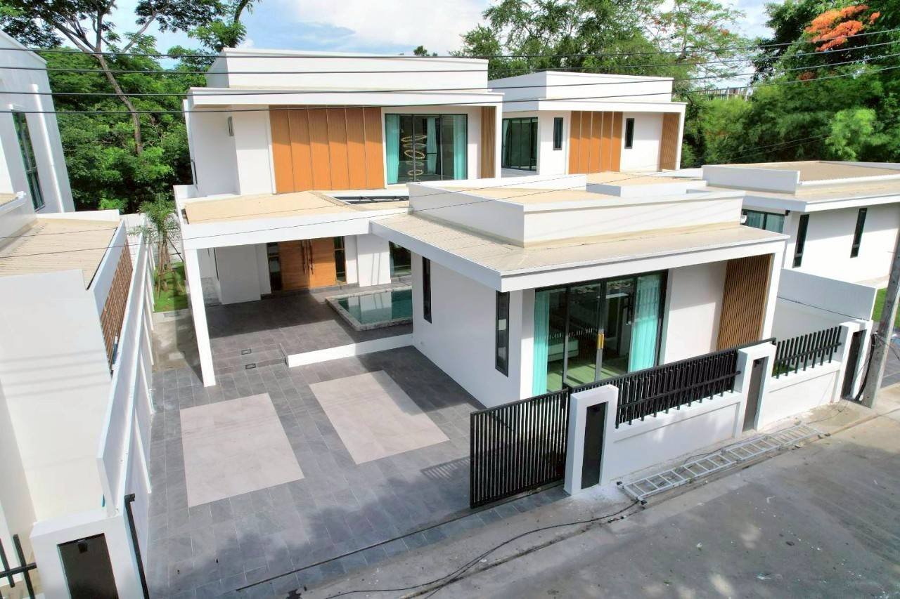 Jomtien Pool Villa (14)