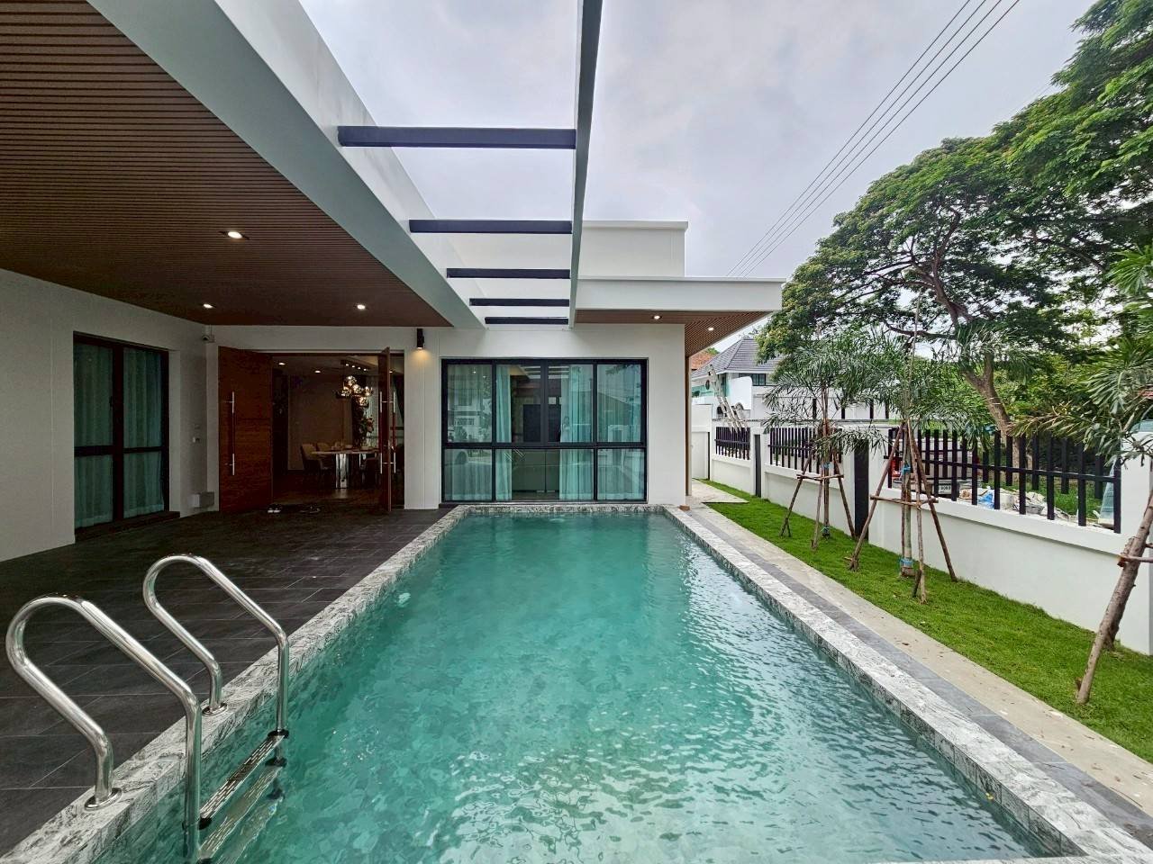 Jomtien Pool Villa (18)