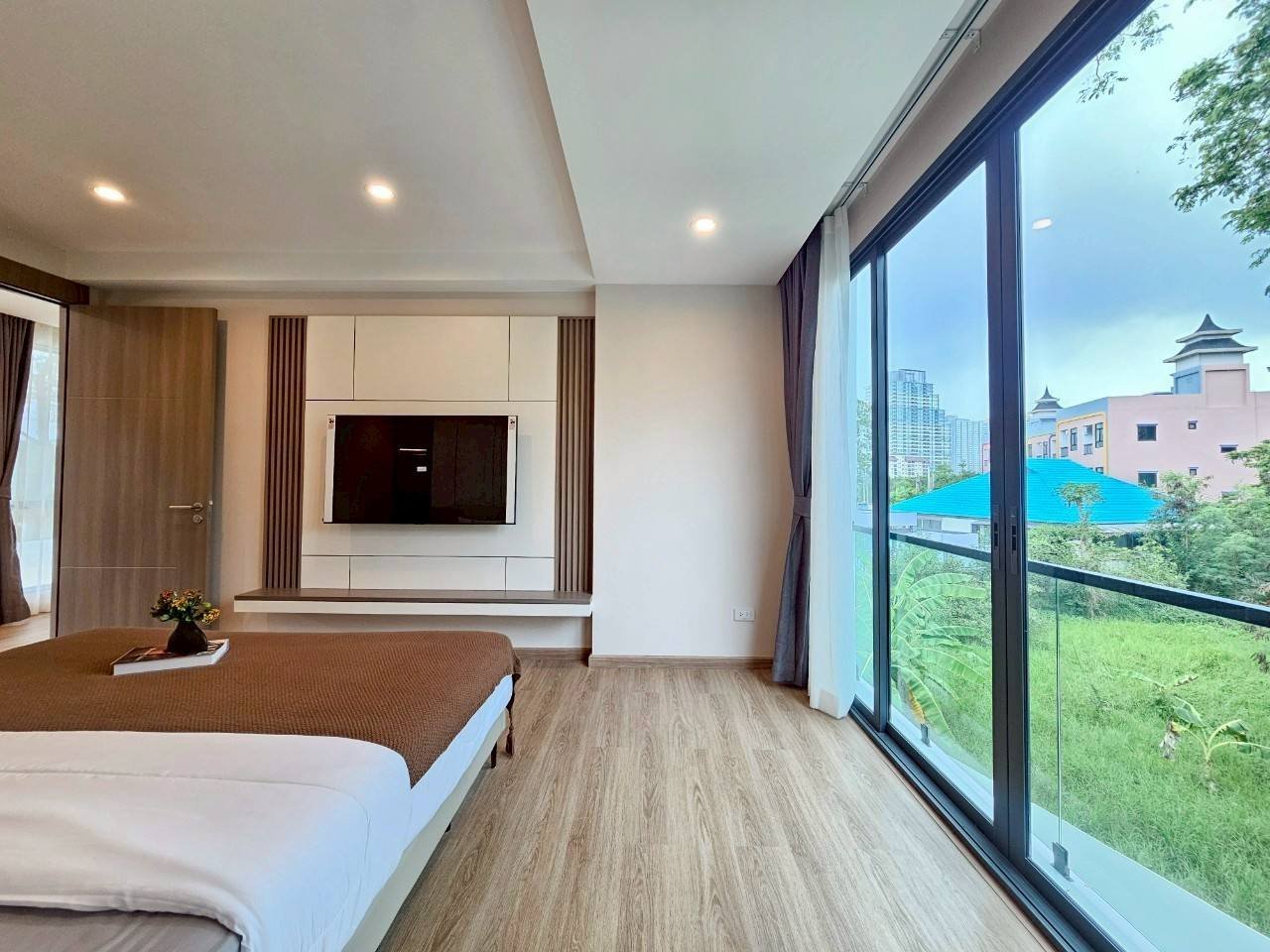 Jomtien Pool Villa (30)