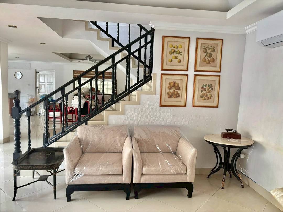 LINE_ALBUM_Pool Villa Pratumnak for Rent_260525_5