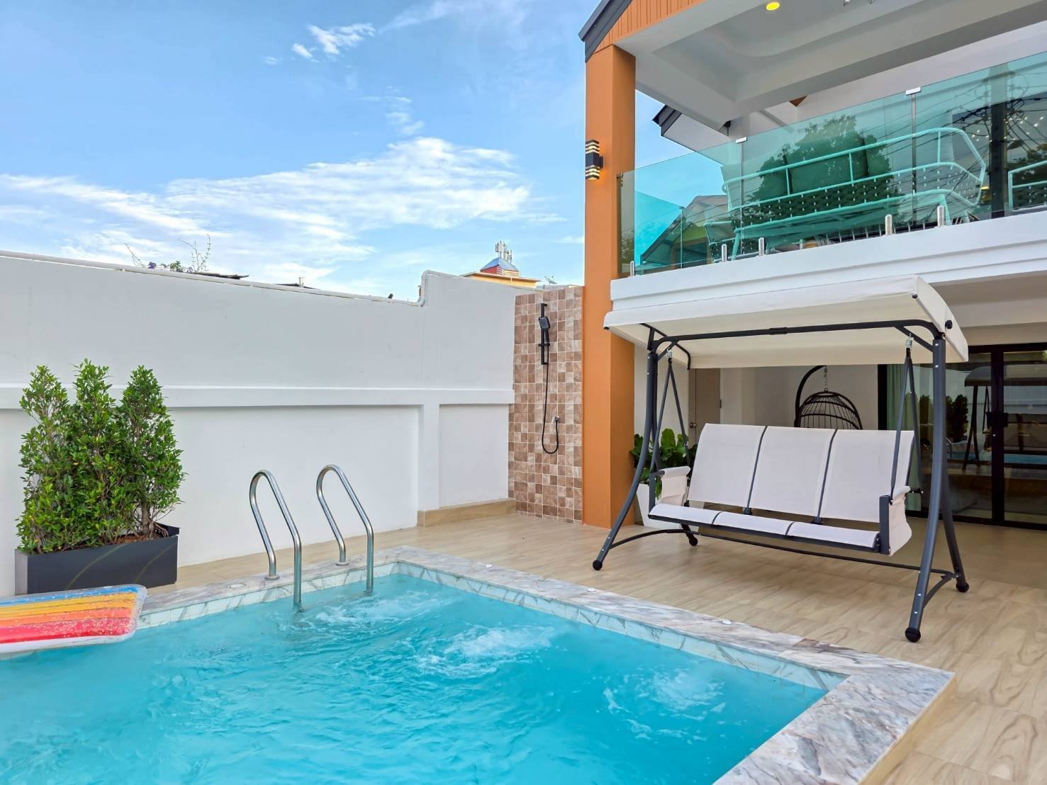 Private Pool Villa South Pattaya (9)
