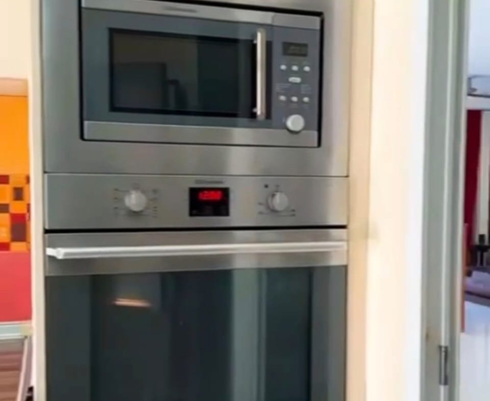 960