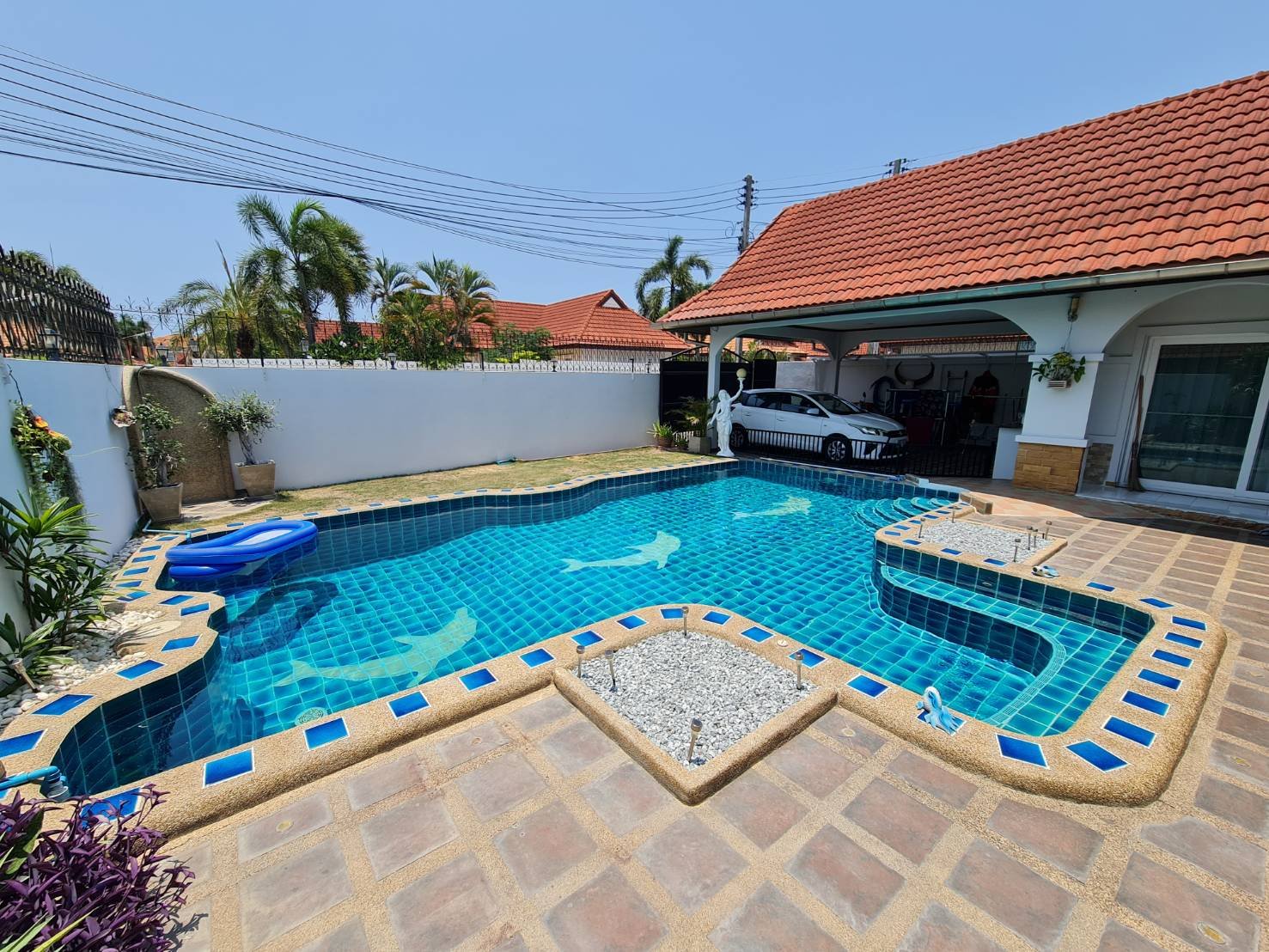 Nirvana-Pool-Villa-1-1