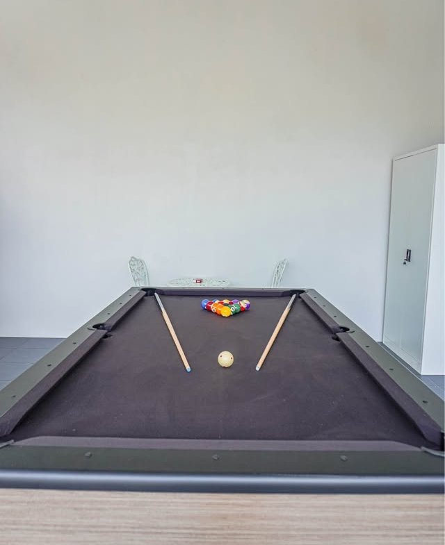 640