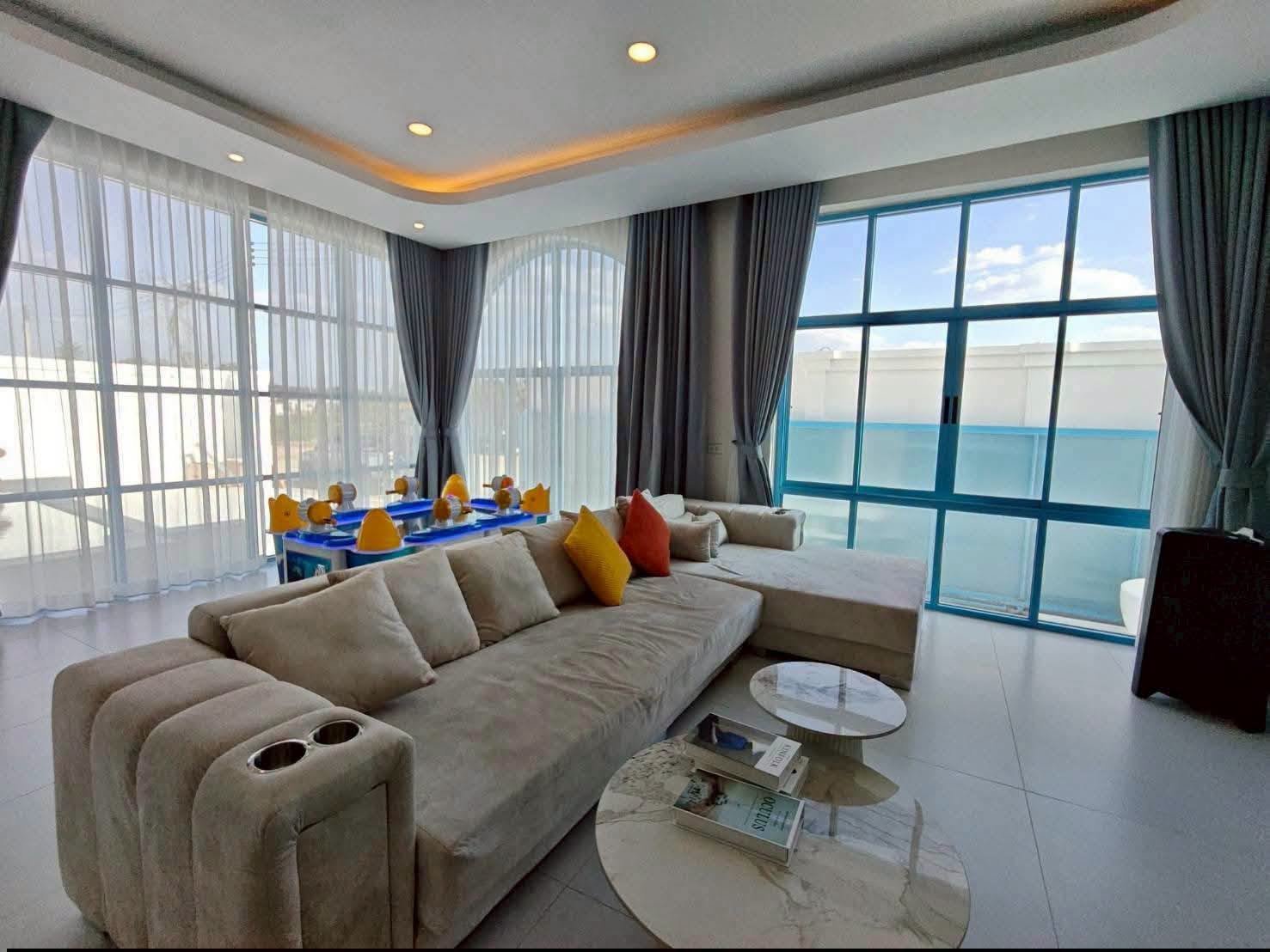 Private Pool Villa North Pattaya (8)
