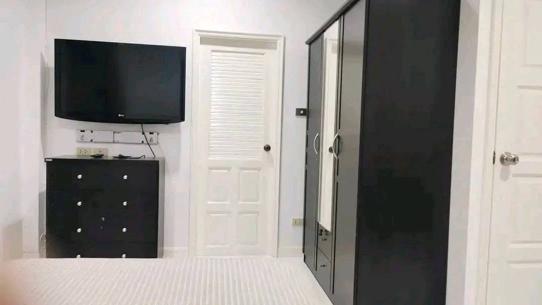 1080