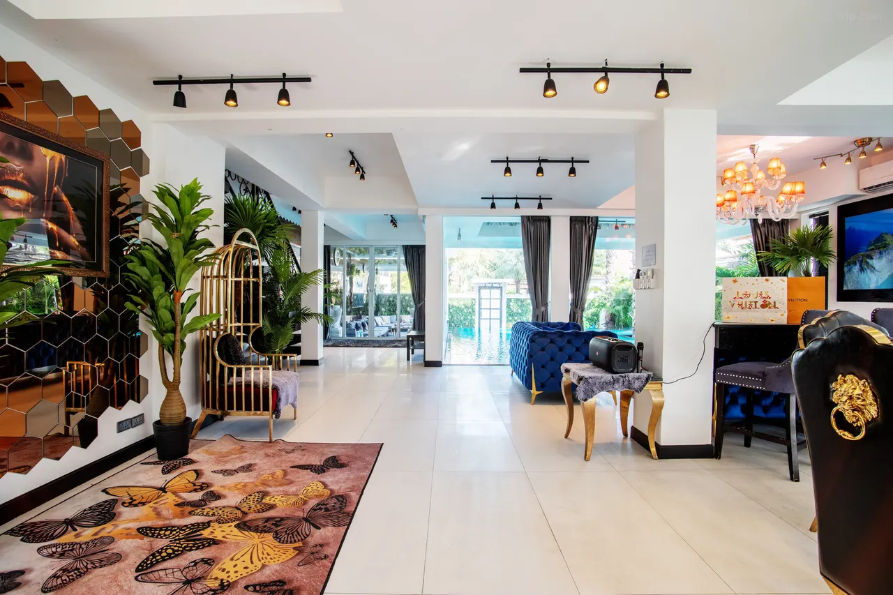 ART Pool Villa (14)