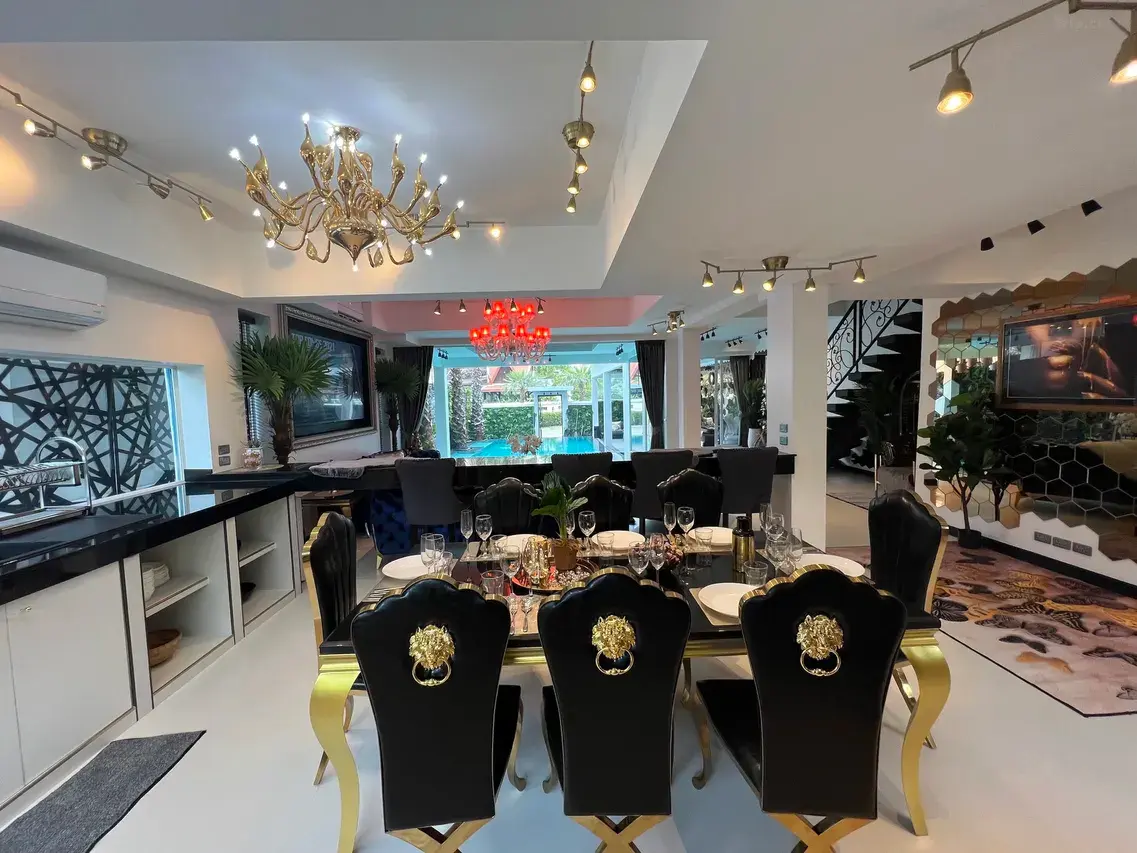 ART Pool Villa (9)
