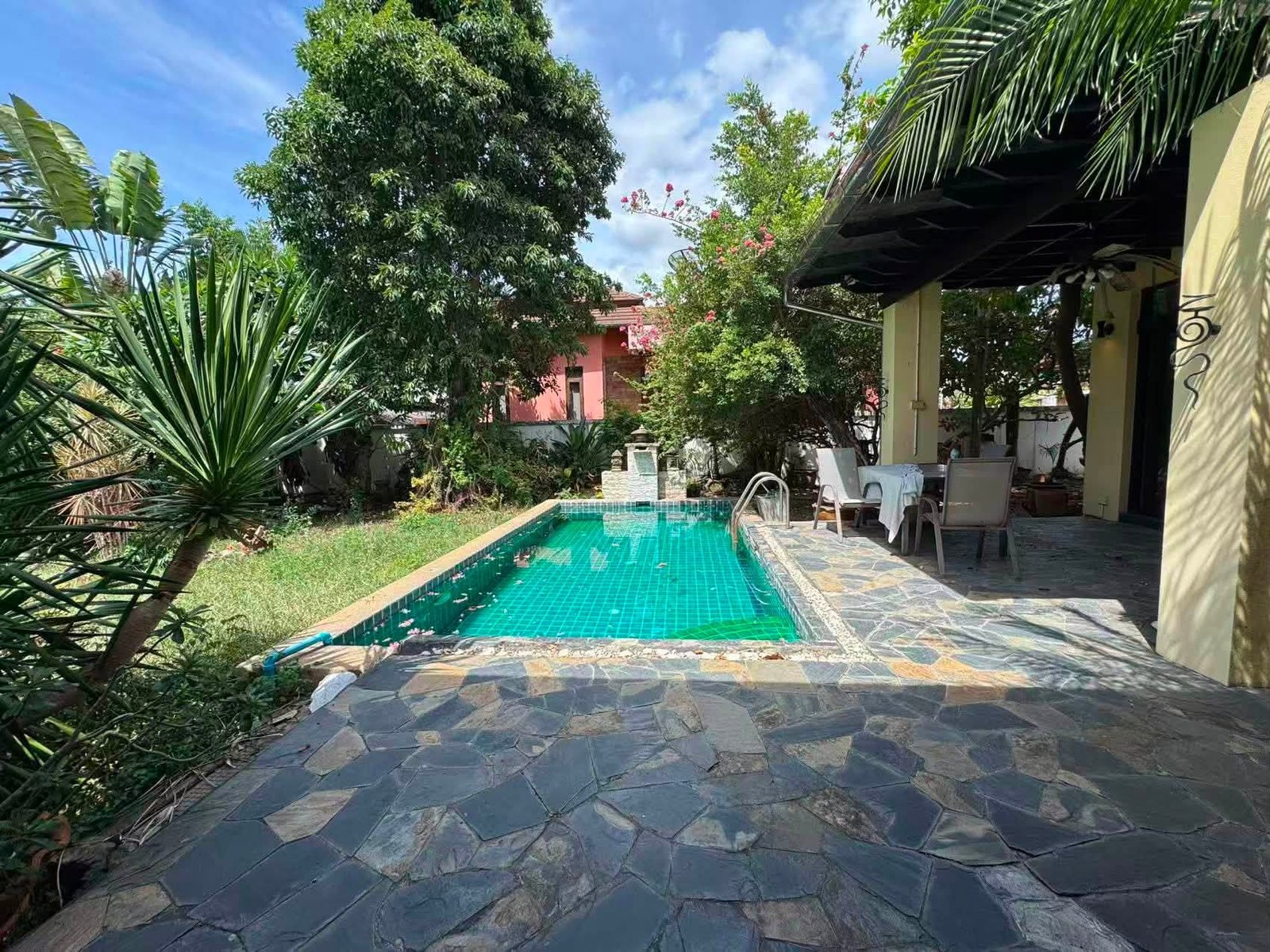 Grand-Garden-Home-3