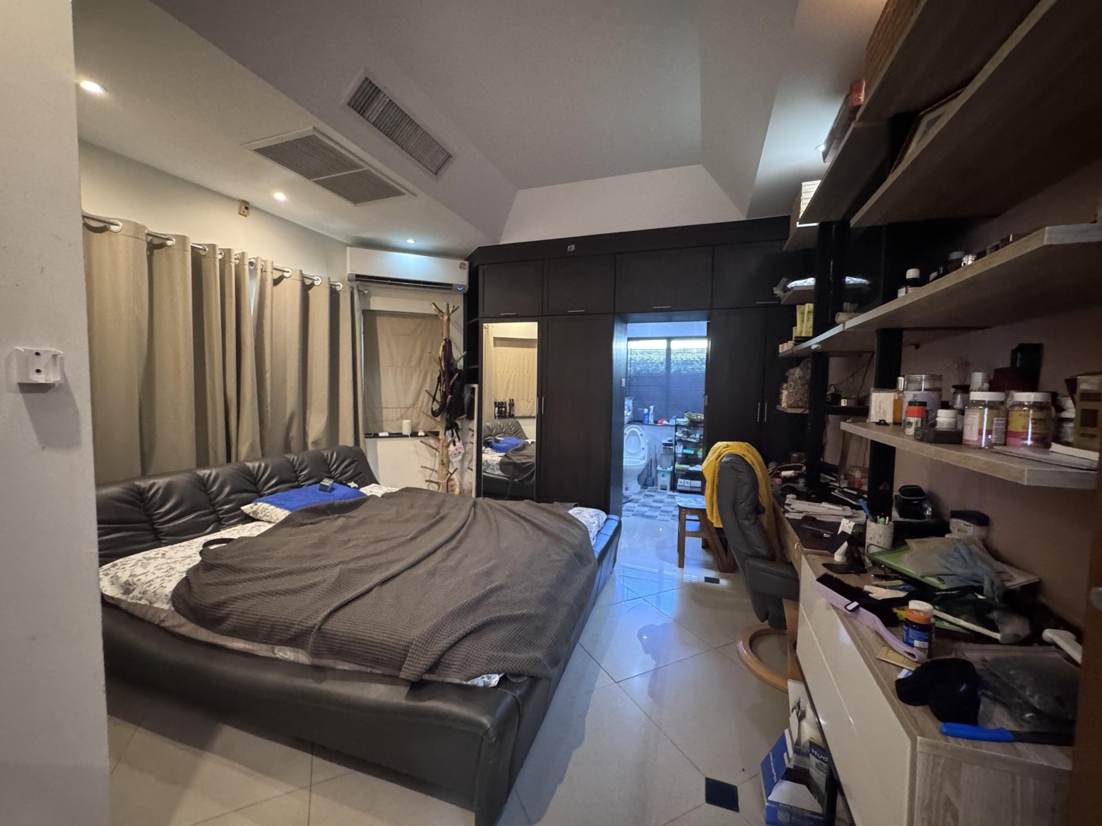 bedroom1-photo-01