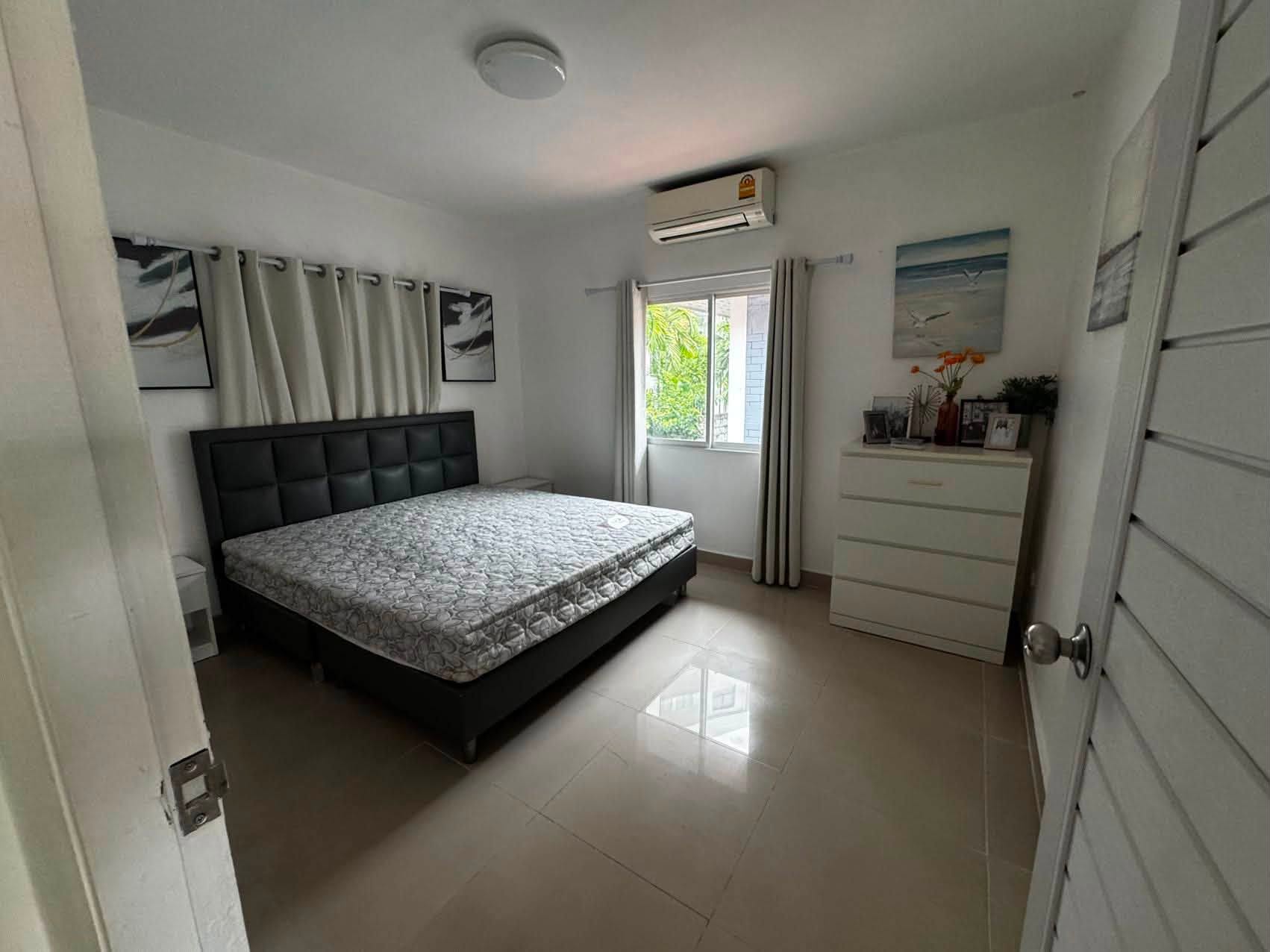 Grand-t.w.-home-2-photo-10