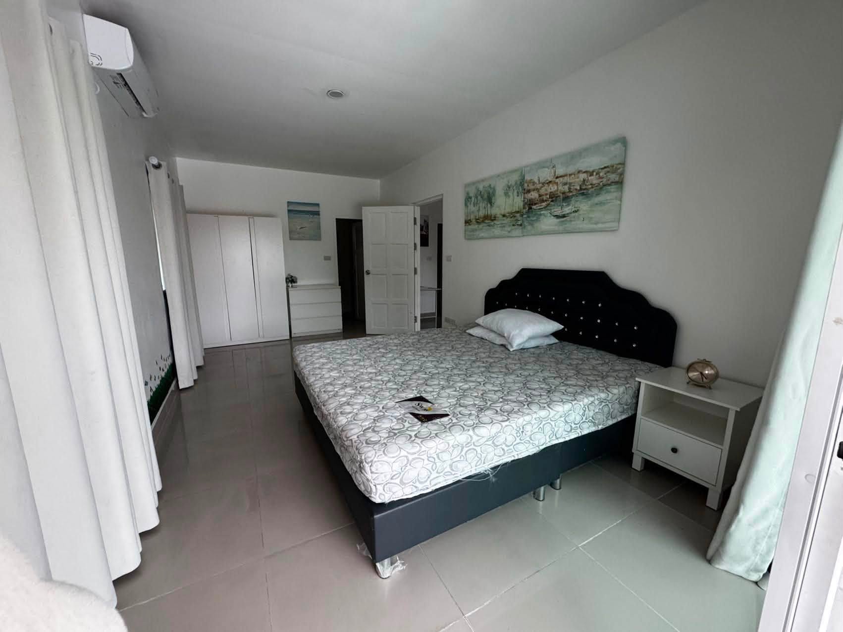 Grand-t.w.-home-2-photo-9