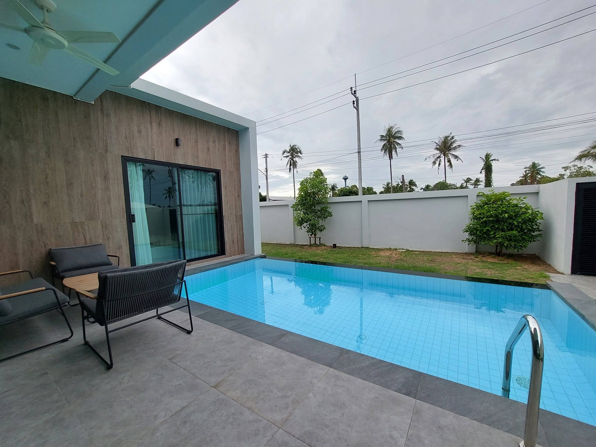 Hivery-Pool-Villa-2-photo-17