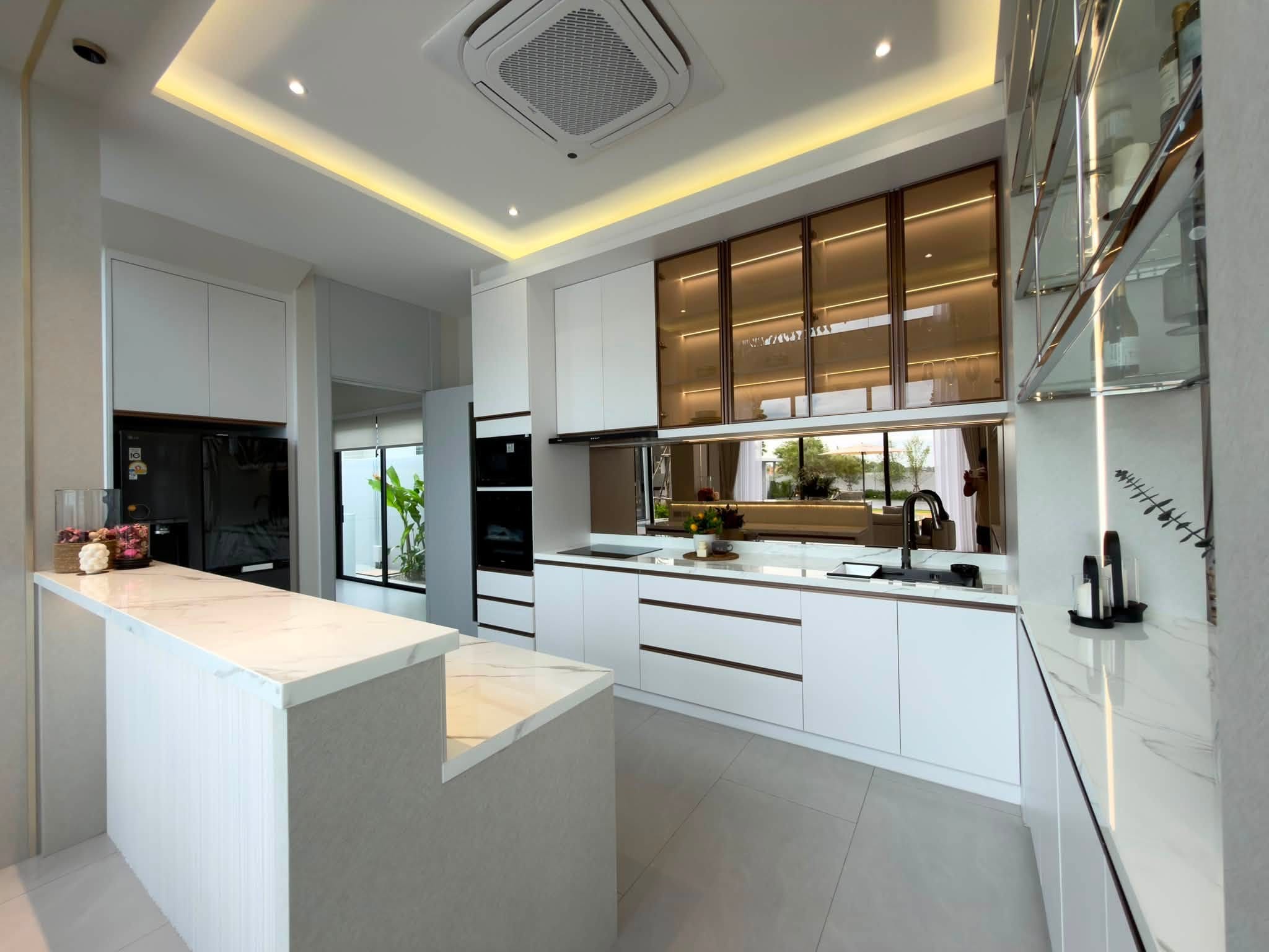 Pool-Villa-Pong-Mabrachan-Luxury-13