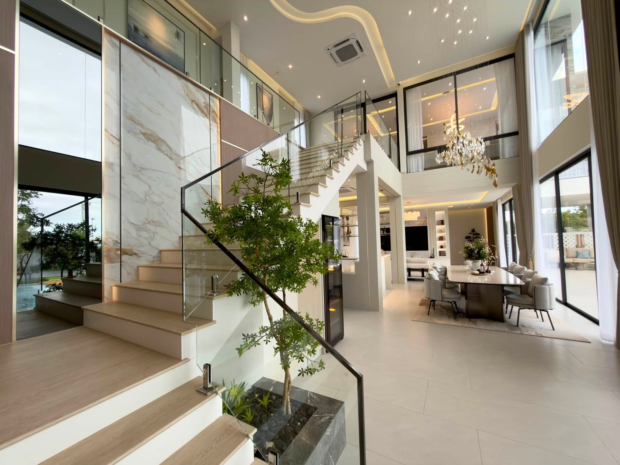 Pool-Villa-Pong-Mabrachan-Luxury-2