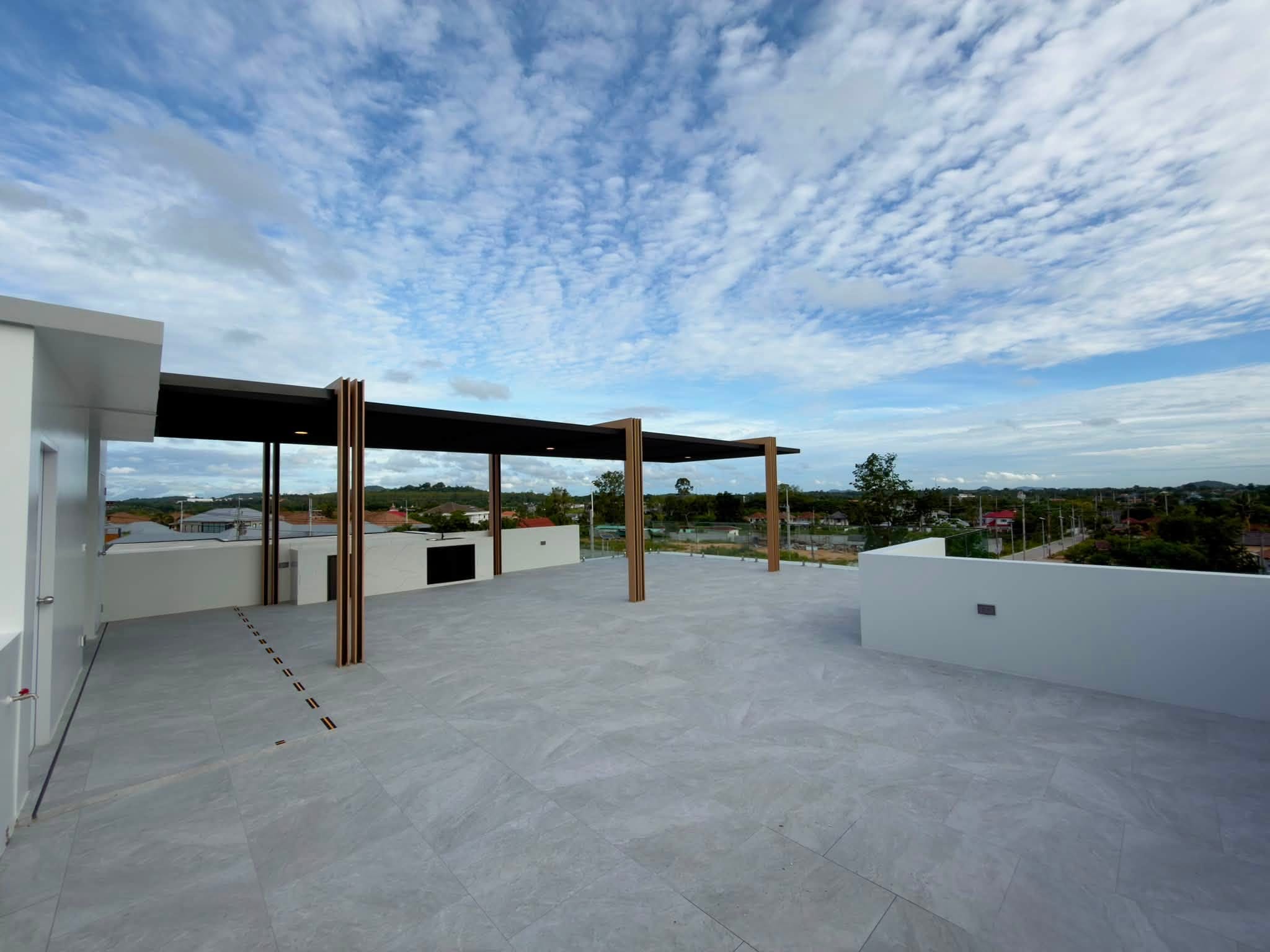 Pool-Villa-Pong-Mabrachan-Luxury-40