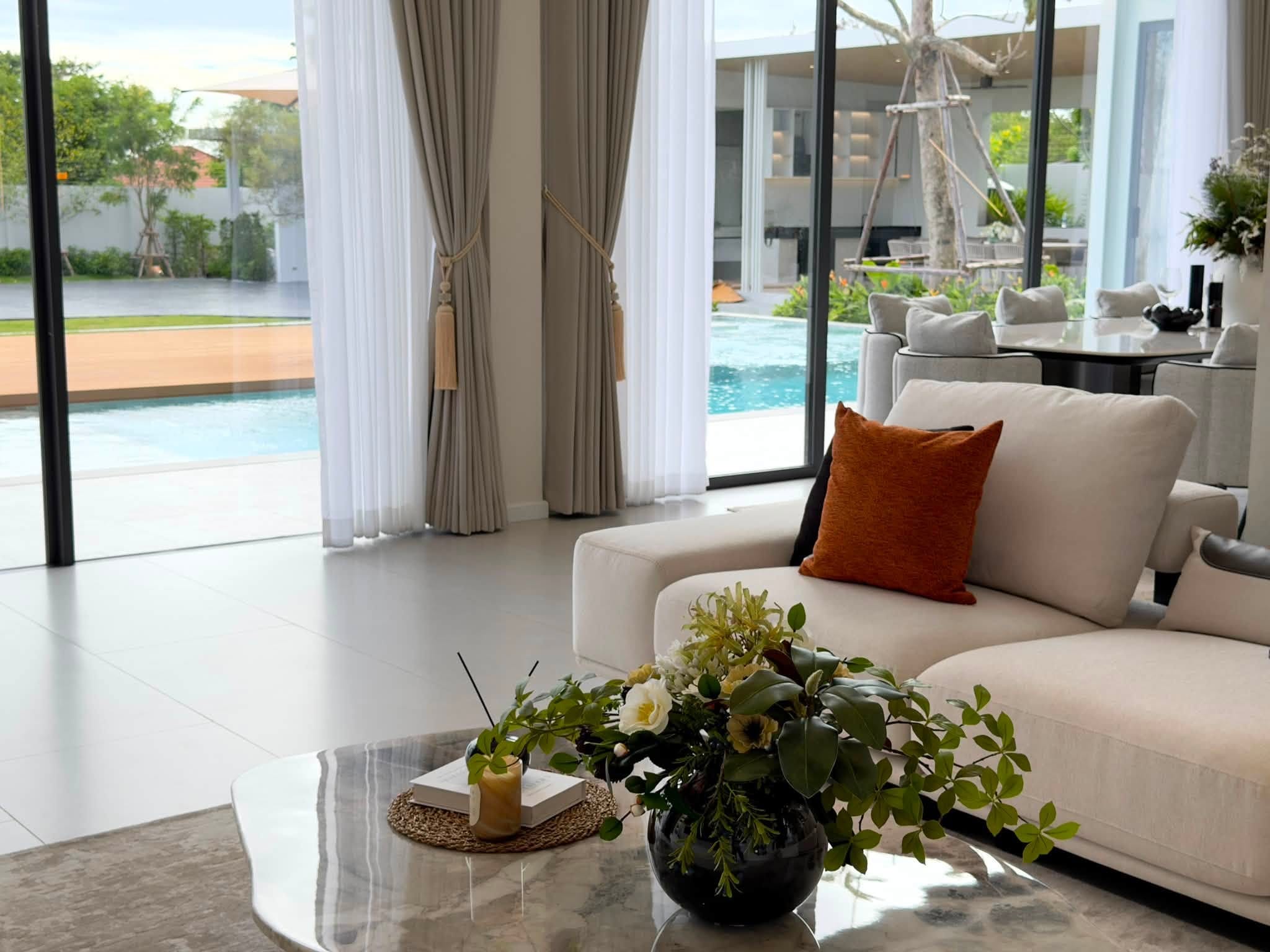 Pool-Villa-Pong-Mabrachan-Luxury-8