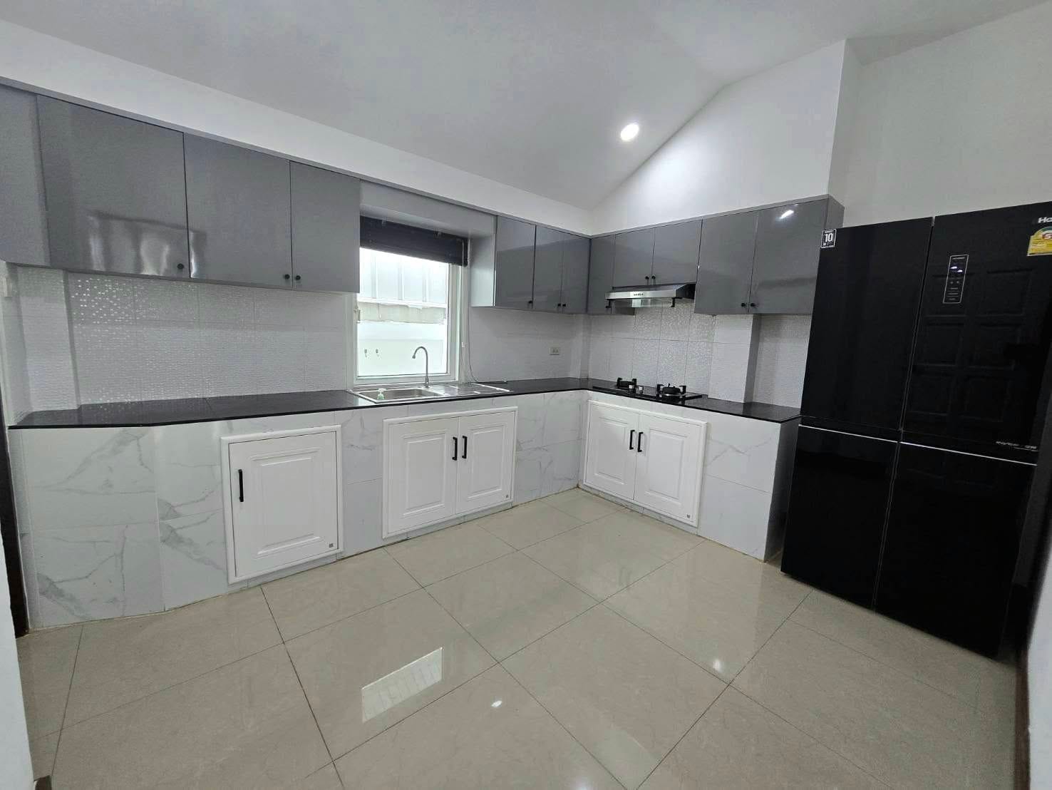 Estini-Park 2-Sale-Rent (4)